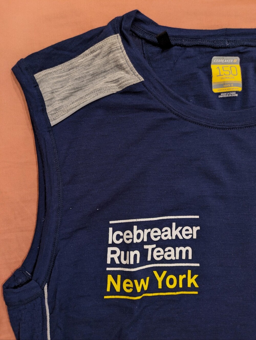 Icebreaker GT Wool Men's Navy Run Team Sleeveless Performance Top - New York